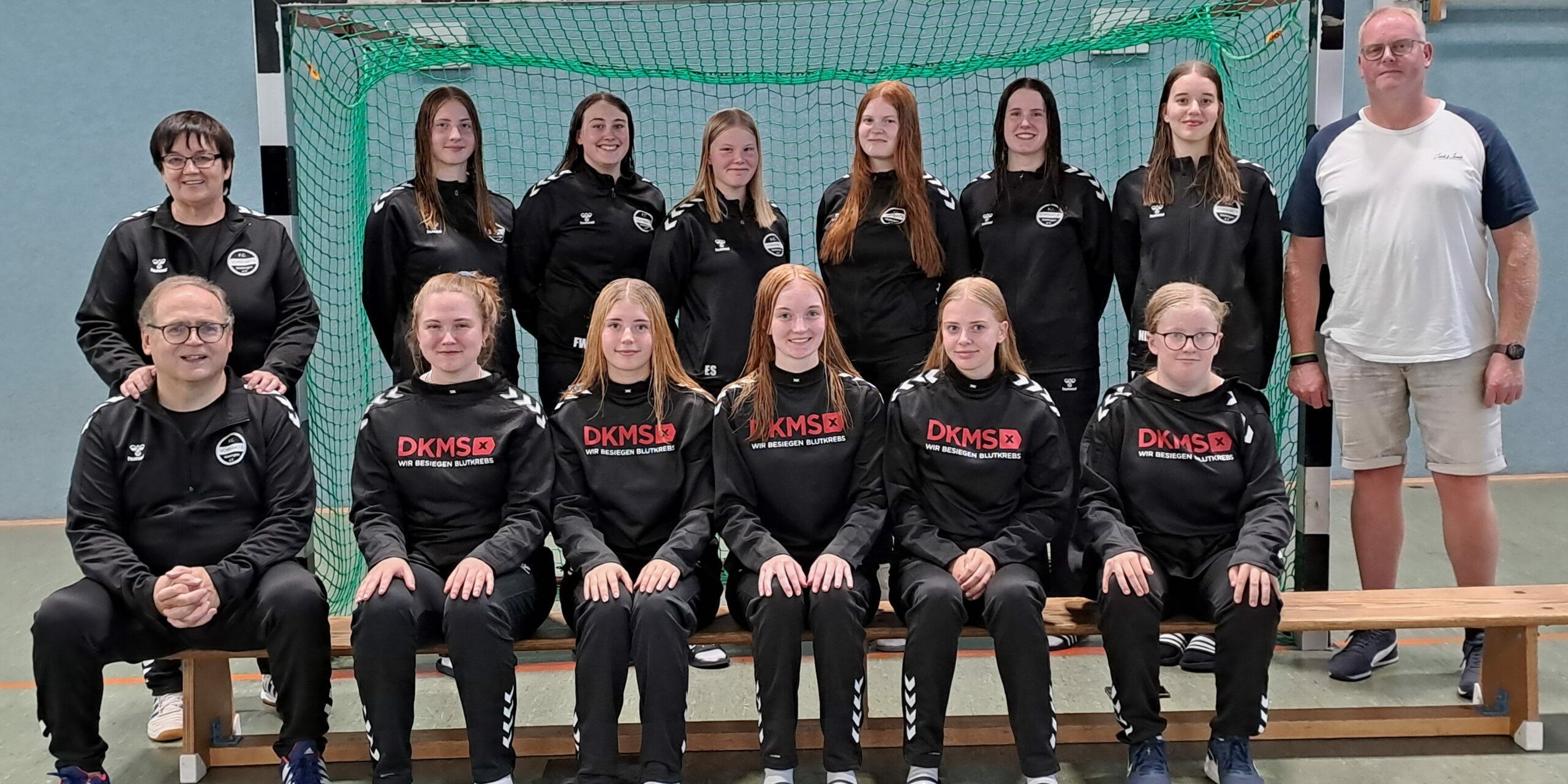 Neue Trainingsanzüge für die A2